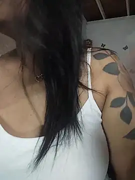 Snapshot of darsha_sahu chatting on 19, 12, 2025 darsha sahu online show from 19, 12, 2025