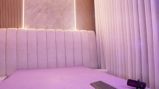 emyli sw  online show from 13, 3, 2026