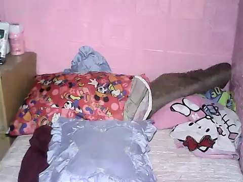 Snapshot of hotpusie_4u chatting on 2, 10, 2025 hotpusie 4u online show from 2, 10, 2025