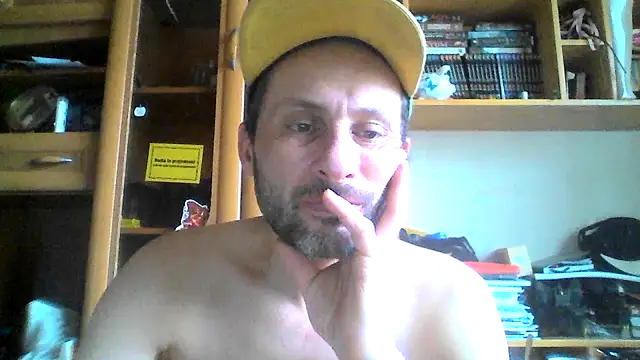 Snapshot of FireFox_Feel chatting on 26, 2, 2025 FireFox Feel online show from 26, 2, 2025