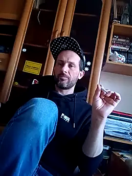 Snapshot of FireFox_Feel chatting on 20, 3, 2025 FireFox Feel online show from 20, 3, 2025