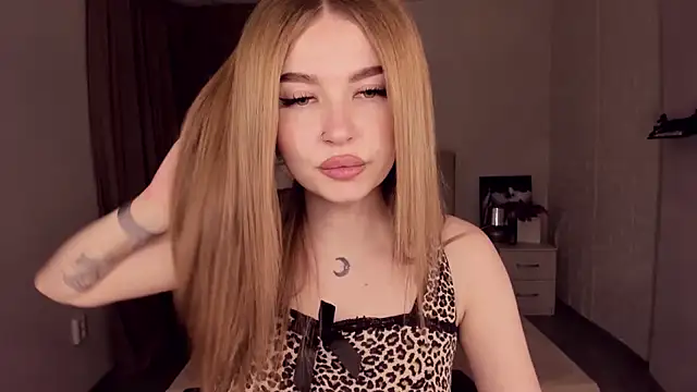 ViolettaLopez online show from 13, 1, 2025