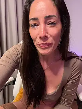 SweeetAlegra online show from 3, 3, 2025