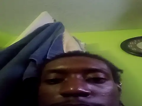 Snapshot of PrinceNoAlbert chatting on 7, 10, 2025 PrinceNoAlbert online show from 7, 10, 2025