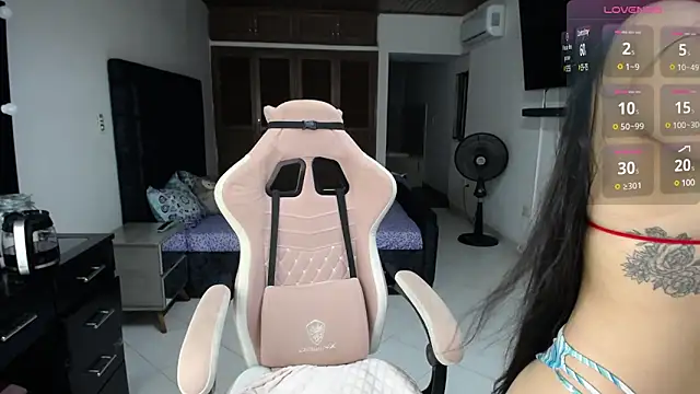 ashley morgan 18 online show from 6, 3, 2025