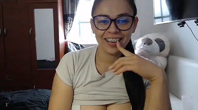 mayhott2 online show from 2, 12, 2024