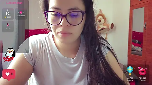 mayhott2 online show from 22, 10, 2025