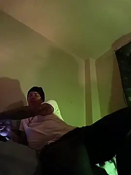 Snapshot of thefire420 chatting on 22, 12, 2025 thefire420 online show from 22, 12, 2025