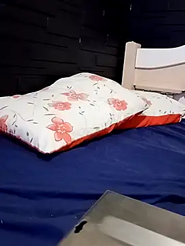 Snapshot of KrikaCat chatting on 3, 3, 2025 KrikaCat online show from 3, 3, 2025