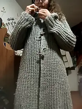 Snapshot of Blulilla69 chatting on 27, 12, 2024 Blulilla69 online show from 27, 12, 2024