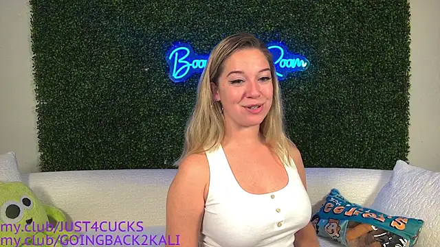 boomboomr00m online show from 26, 9, 2025