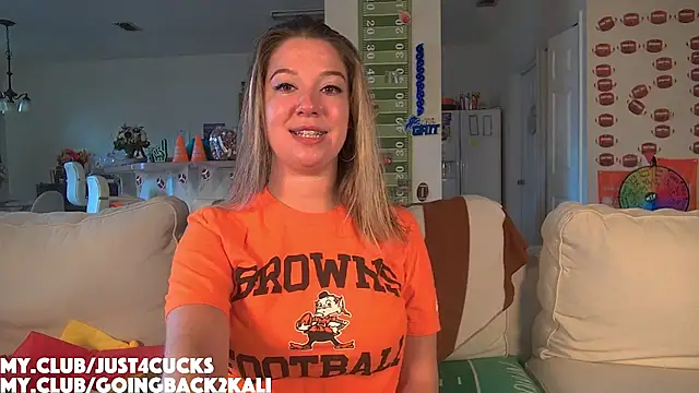 boomboomr00m online show from 26, 10, 2025