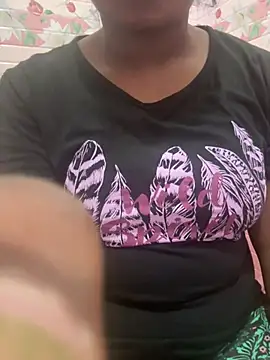 Snapshot of Dhiyapink chatting on 12, 12, 2024 Dhiyapink online show from 12, 12, 2024