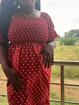 Snapshot of Dhiyapink chatting on 15, 1, 2025 Dhiyapink online show from 15, 1, 2025