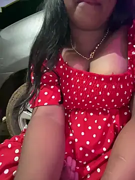 Snapshot of Dhiyapink chatting on 15, 1, 2025 Dhiyapink online show from 15, 1, 2025