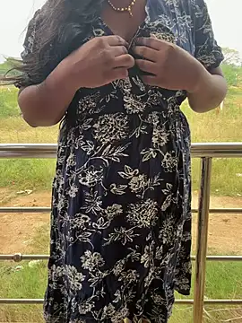 Snapshot of Dhiyapink chatting on 16, 1, 2025 Dhiyapink online show from 16, 1, 2025