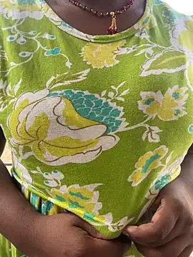 Snapshot of Dhiyapink chatting on 4, 2, 2025 Dhiyapink online show from 4, 2, 2025