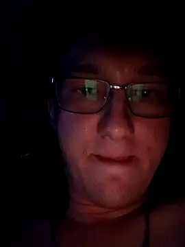 AsianMilfnterBerlin online show from 4, 10, 2025