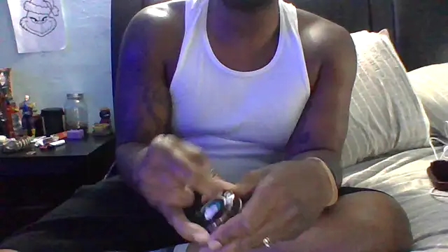 Snapshot of ReeferMadness59 chatting on 5, 7, 2026 ReeferMadness59 online show from 5, 7, 2026