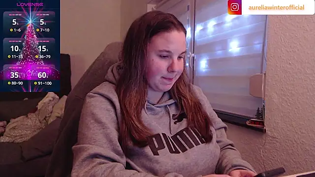 Snapshot of AureliaWinter chatting on 18, 12, 2024 AureliaWinter online show from 18, 12, 2024