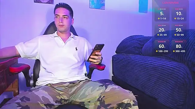 Alex smith00 online show from 8, 12, 2024