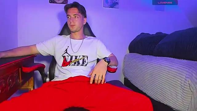 Alex smith00 online show from 27, 2, 2025