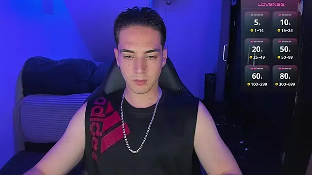 Alex smith00 online show from 1, 3, 2025