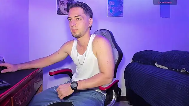 Alex smith00 online show from 4, 10, 2025