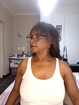 Hotgrannyx online show from 28, 10, 2025