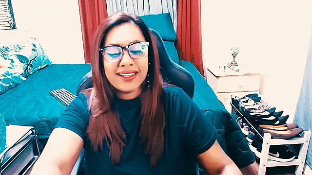 Indianlust69 online show from 2, 4, 2026