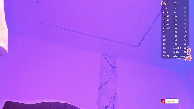 alysson 18 online show from 17, 11, 2025