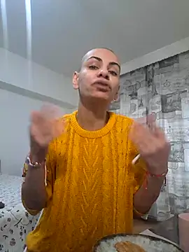 hotSANDRA STARR online show from 10, 3, 2025