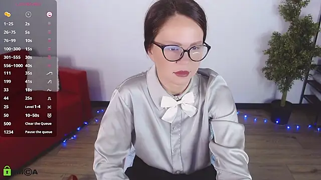 Snapshot of VickyGolden chatting on 24, 6, 2026 VickyGolden online show from 24, 6, 2026