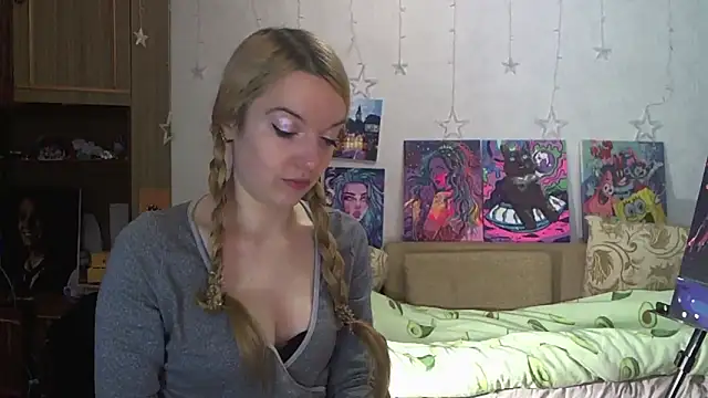 SecretSophia online show from 10, 12, 2024