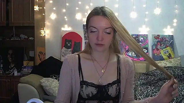 SecretSophia online show from 5, 1, 2025