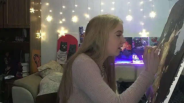 SecretSophia online show from 2, 3, 2025