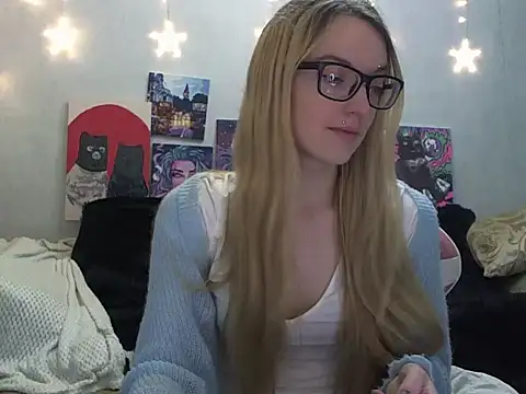 SecretSophia online show from 25, 9, 2025