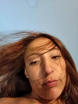 Snapshot of VickyHoult chatting on 22, 2, 2025 VickyHoult online show from 22, 2, 2025