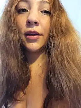 Snapshot of VickyHoult chatting on 16, 3, 2025 VickyHoult online show from 16, 3, 2025