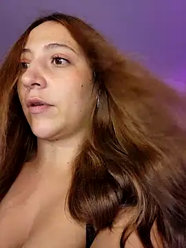 Snapshot of VickyHoult chatting on 20, 3, 2025 VickyHoult online show from 20, 3, 2025