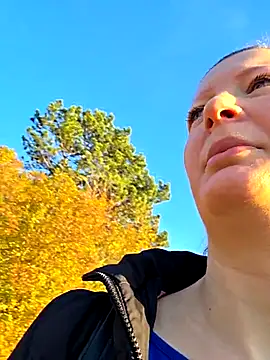 Snapshot of Analimado18 chatting on 1, 11, 2025 Analimado18 online show from 1, 11, 2025