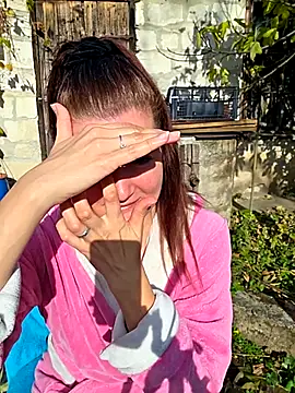 Snapshot of Analimado18 chatting on 2, 11, 2025 Analimado18 online show from 2, 11, 2025