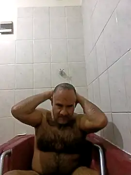 Snapshot of PhillDrake11 chatting on 7, 10, 2025 PhillDrake11 online show from 7, 10, 2025