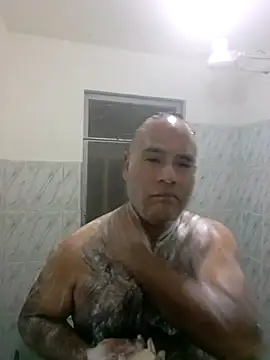 Snapshot of PhillDrake11 chatting on 14, 10, 2025 PhillDrake11 online show from 14, 10, 2025