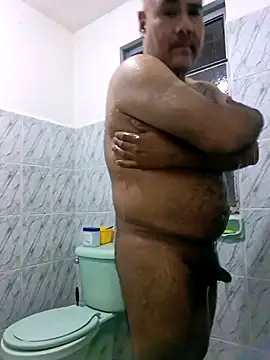 Snapshot of PhillDrake11 chatting on 1, 11, 2025 PhillDrake11 online show from 1, 11, 2025