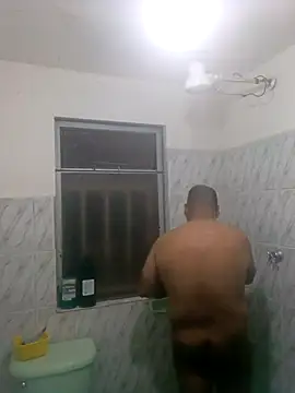 Snapshot of PhillDrake11 chatting on 10, 11, 2025 PhillDrake11 online show from 10, 11, 2025