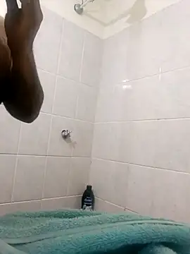 Snapshot of PhillDrake11 chatting on 5, 12, 2025 PhillDrake11 online show from 5, 12, 2025