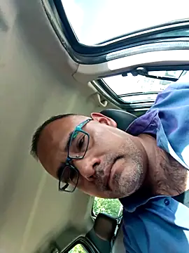 Snapshot of PhillDrake11 chatting on 11, 2, 2026 PhillDrake11 online show from 11, 2, 2026