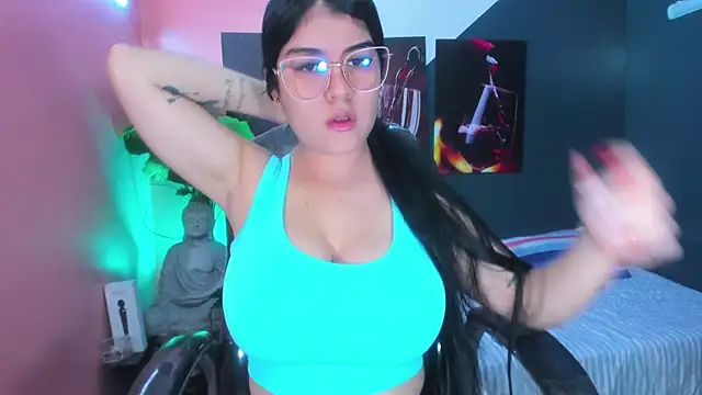 pearl weet online show from 23, 12, 2024