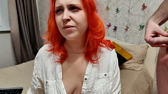 Snapshot of GenrikhBecca chatting on 24, 2, 2025 GenrikhBecca online show from 24, 2, 2025